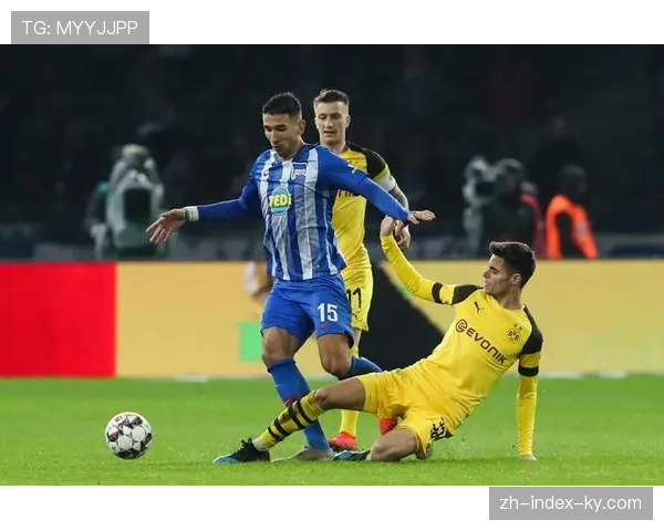 德甲裁判尝试透明化改革 试点公布裁判与VAR对话内容以消解质疑