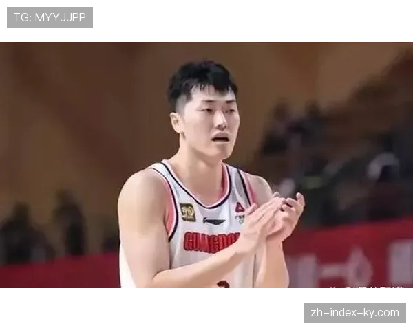 杜锋被迫启用小个阵容 张皓嘉改打四号位应对内线危机